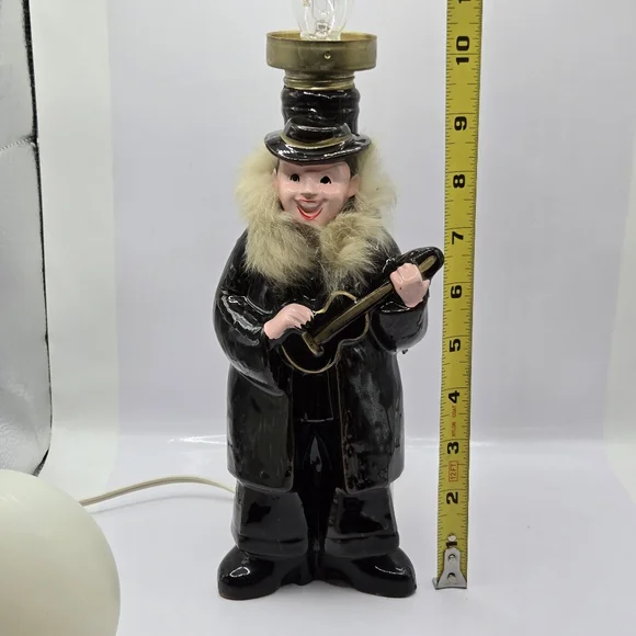 Rare Vintage Enesco Japan Lighted Pub Skidoo Sign Ceramic Lamp Post Musician - Picture 16 of 16